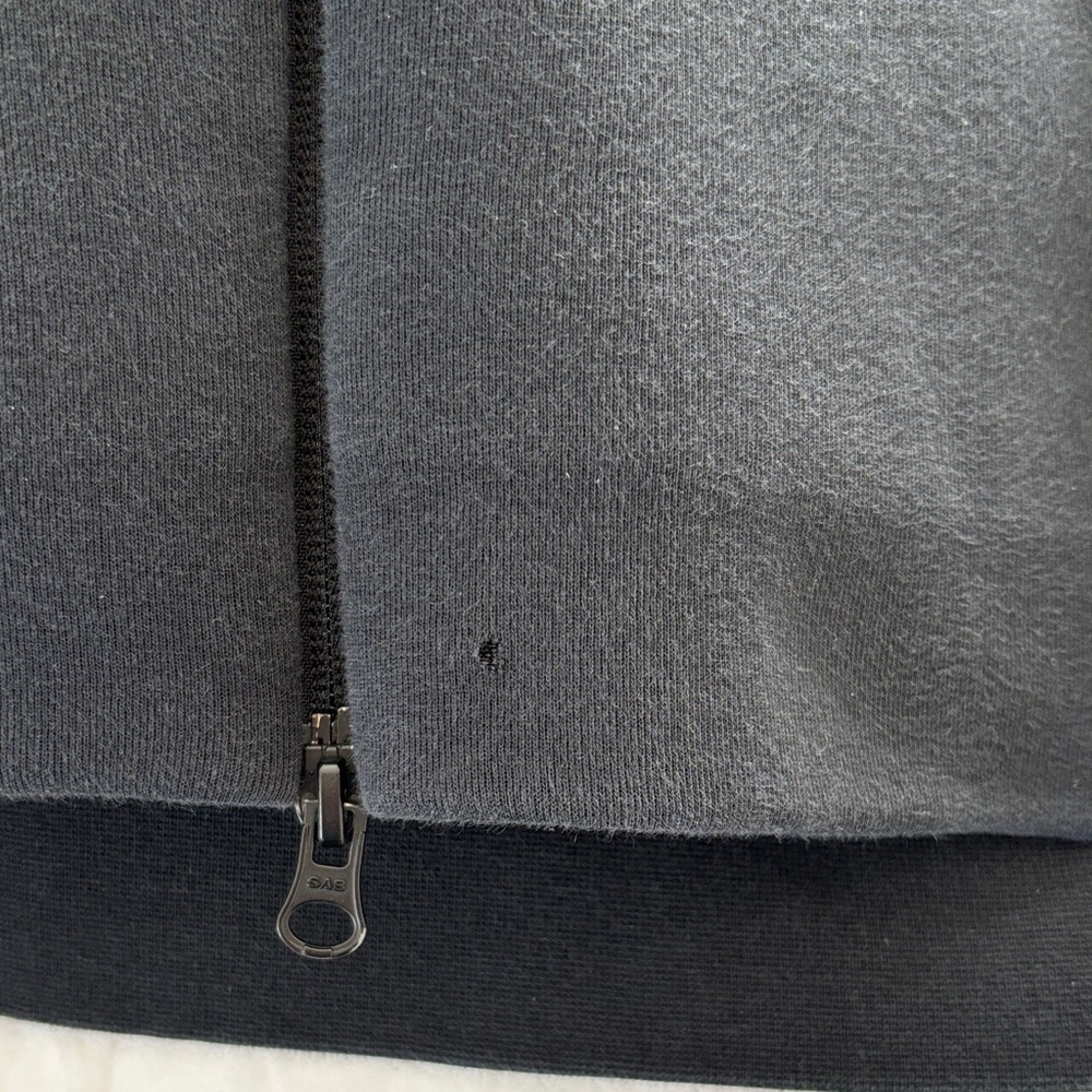 Nike Men’s Black Full-Zip Performance Hoodie Jacket - Picture 7 of 7